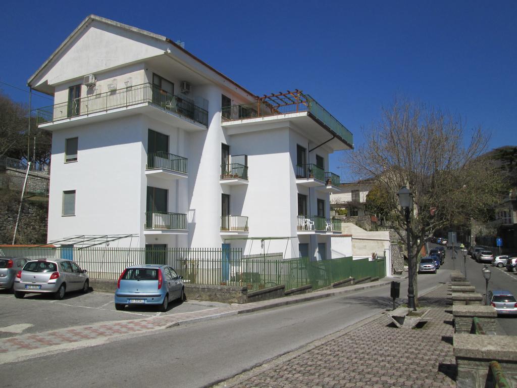 Mira Amalfi Apartman Agerola Kültér fotó