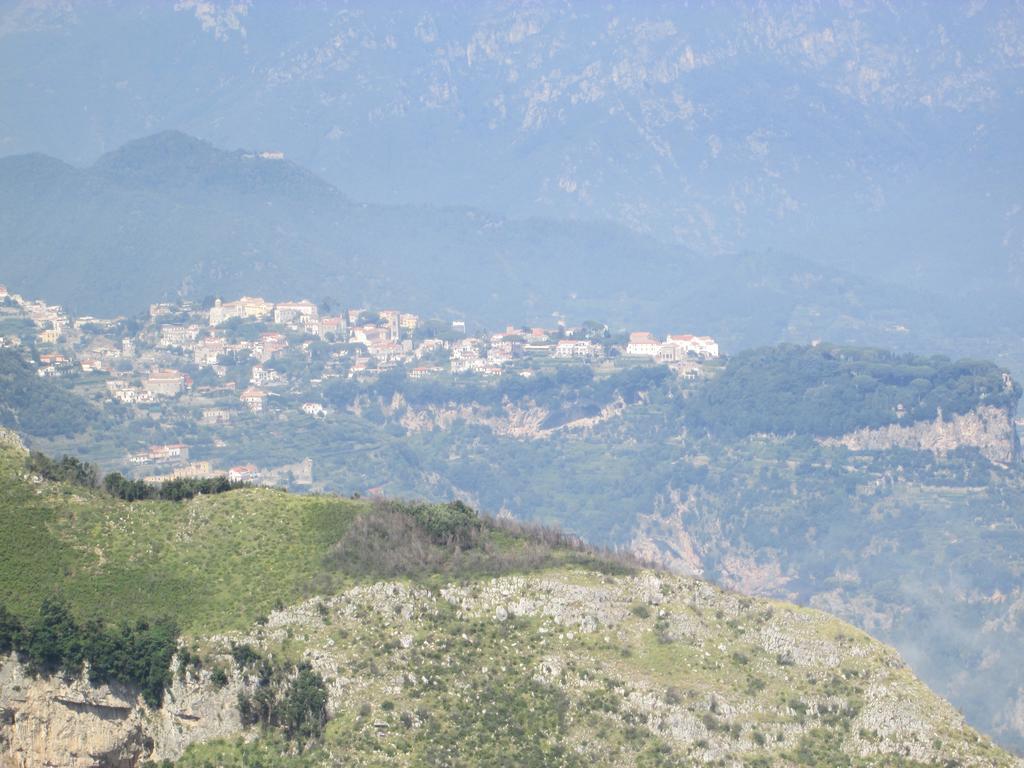 Mira Amalfi Apartman Agerola Kültér fotó